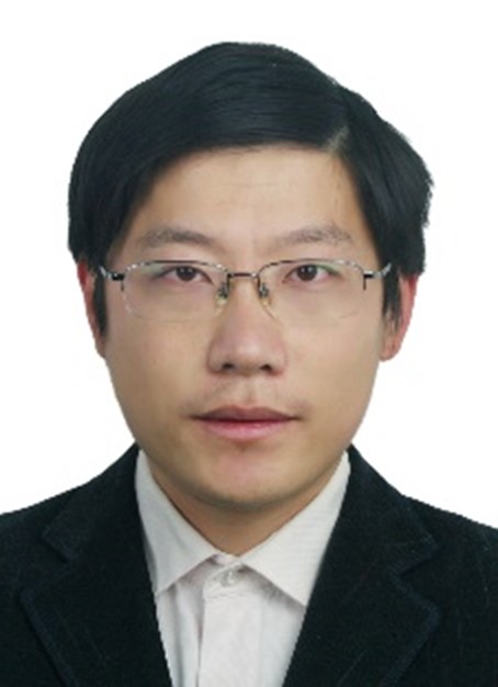 于彤