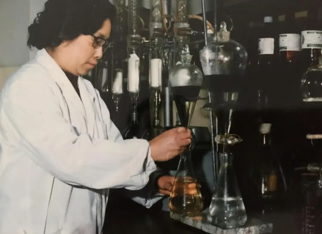 【转发】新华鲜报｜70年，岐黄之术谱新篇——中国中医科学院厚植传承弘扬创新迈上新台阶